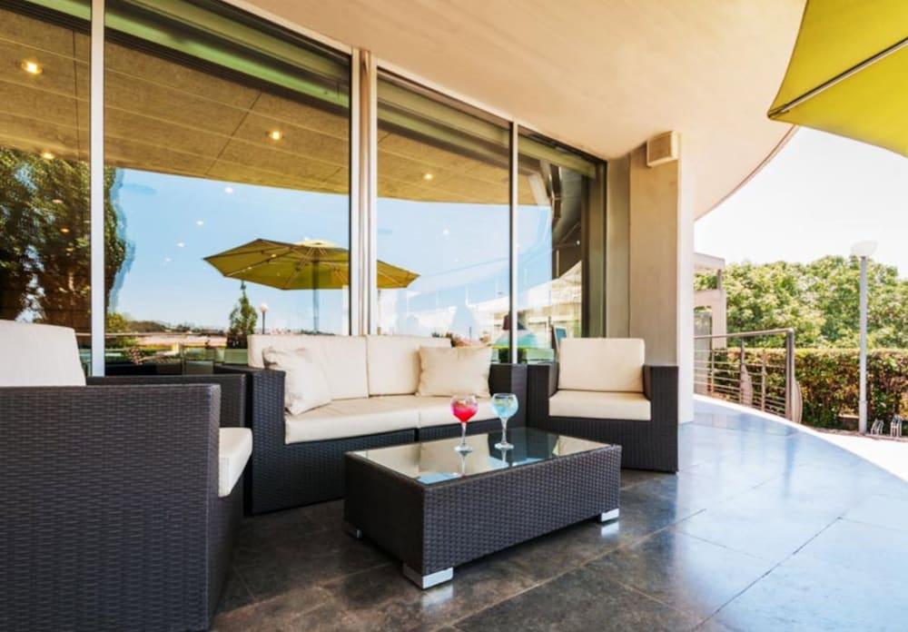 Hotel Granollers Ngoại thất bức ảnh
