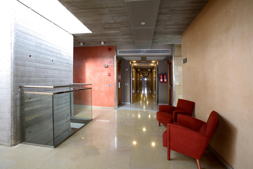 Hotel Granollers Ngoại thất bức ảnh