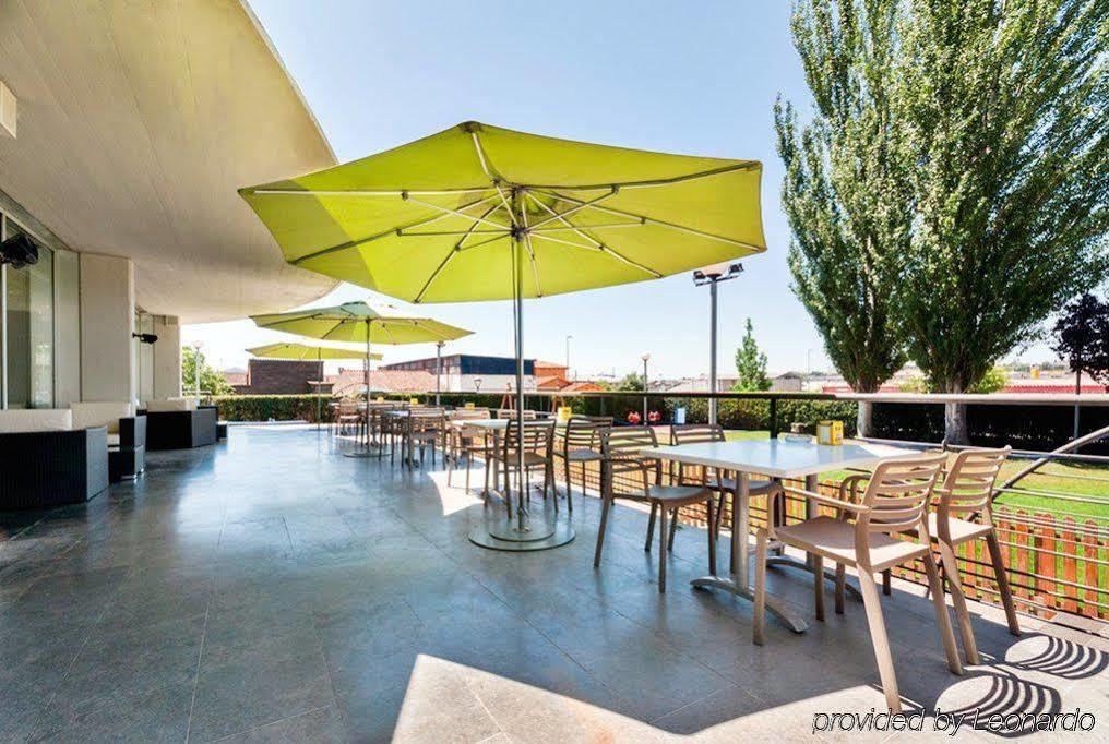 Hotel Granollers Ngoại thất bức ảnh